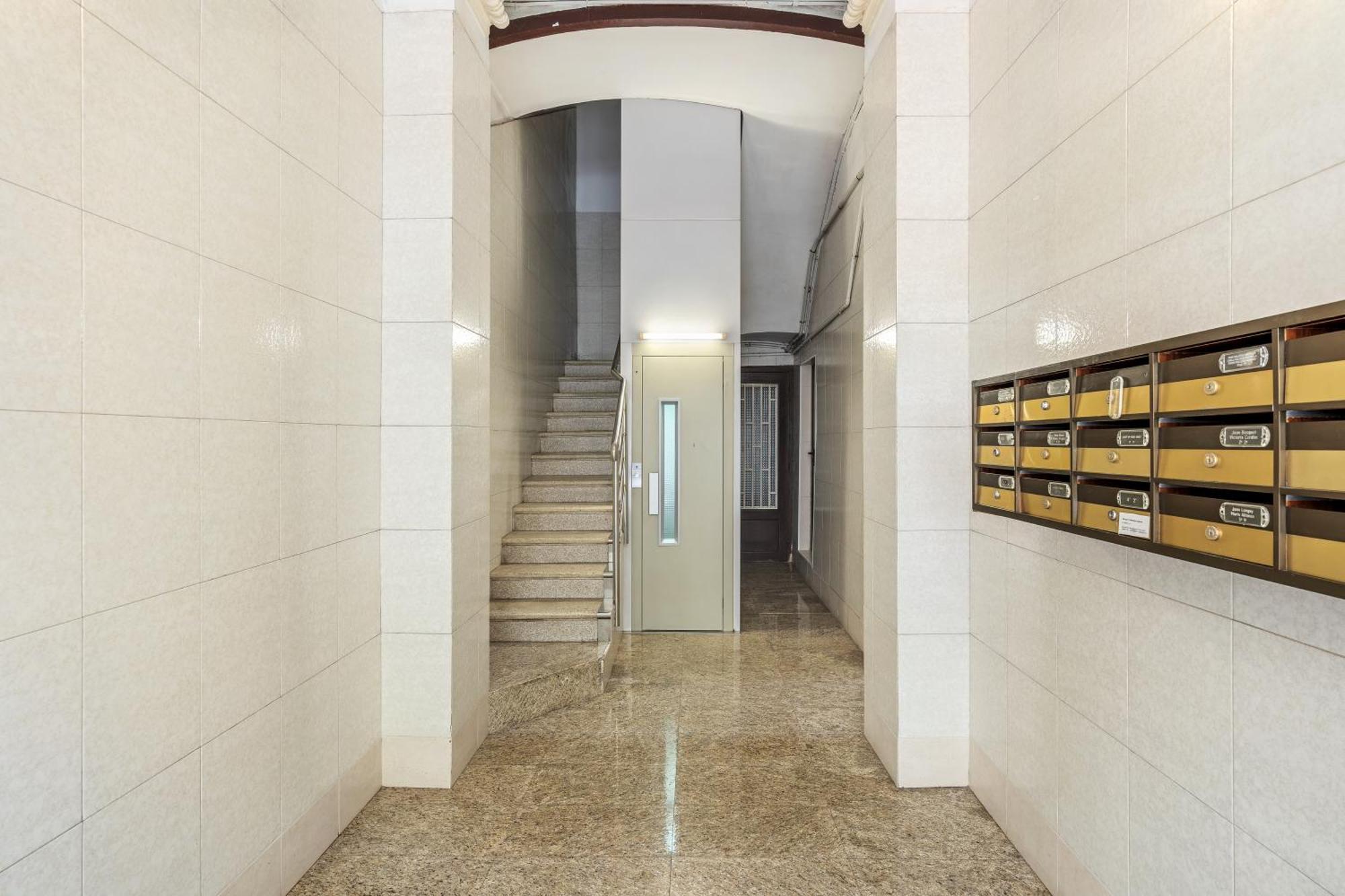 Sagrada Familia Avenida Gaudi Views&Cozy Lounge Apartment *